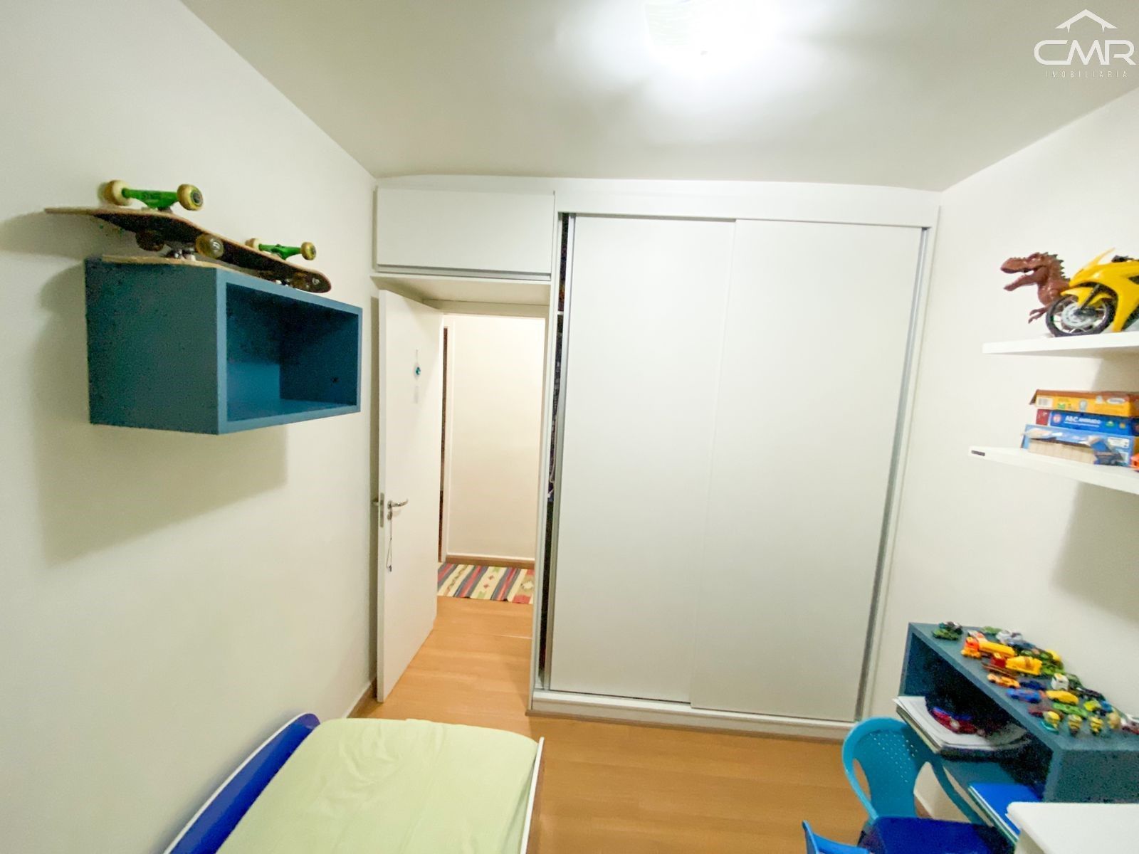 Apartamento à venda com 3 quartos, 85m² - Foto 17