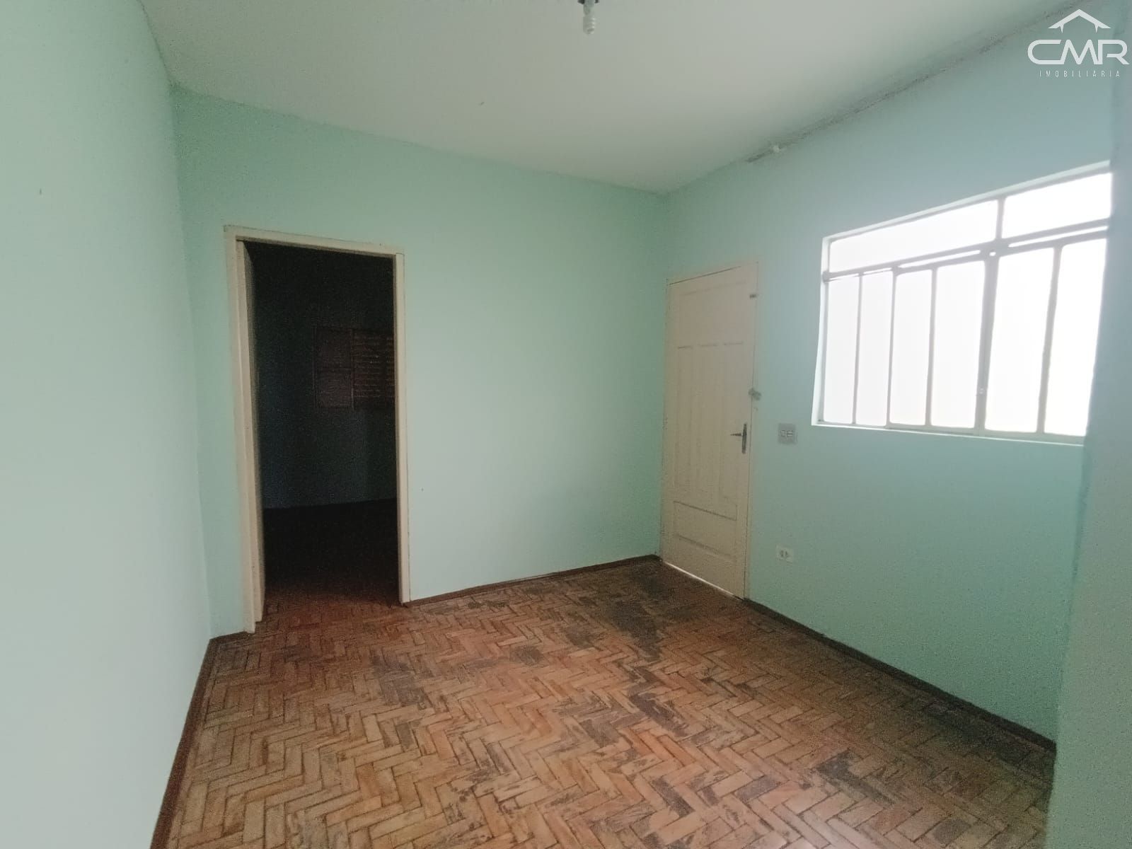 Casa à venda com 3 quartos, 110m² - Foto 11