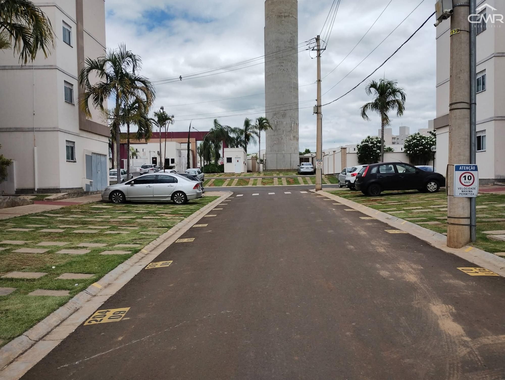 Apartamento com 2 Dormitórios à venda, 45 m² por R$ 170.000,00 Apartamento com 2 Dormitórios à venda, 45 m² por R$ 170.000,00