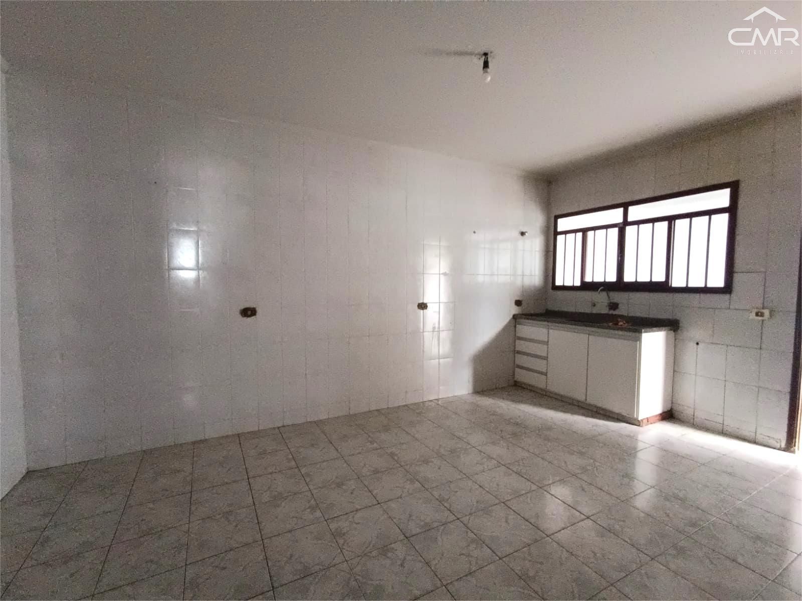 Casa à venda com 4 quartos, 197m² - Foto 13