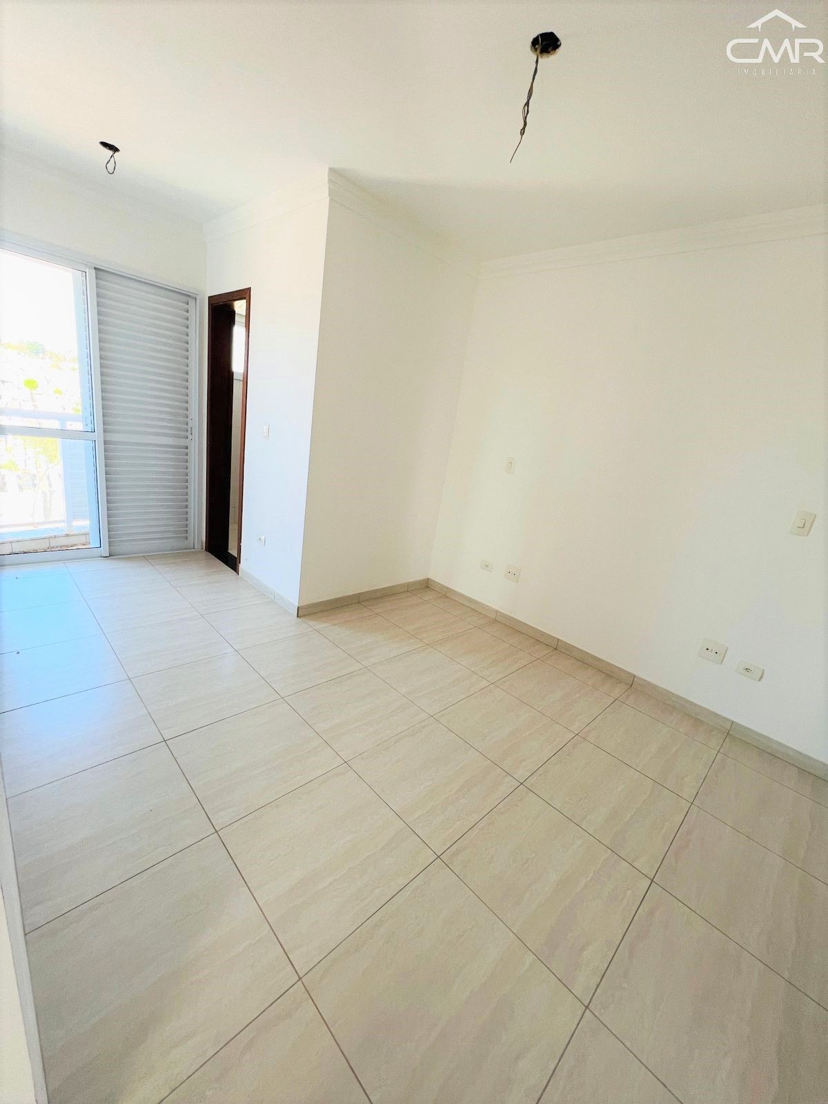 Apartamento à venda com 3 quartos, 98m² - Foto 11