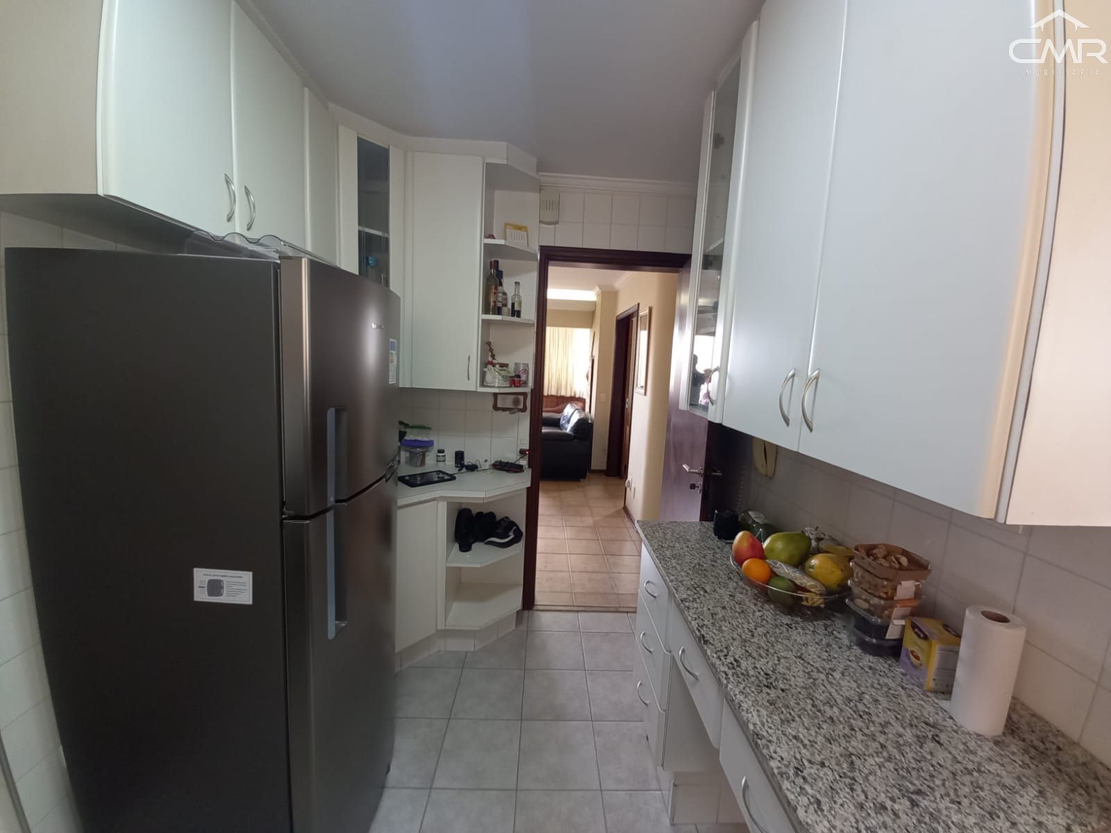 Apartamento à venda com 3 quartos, 87m² - Foto 15