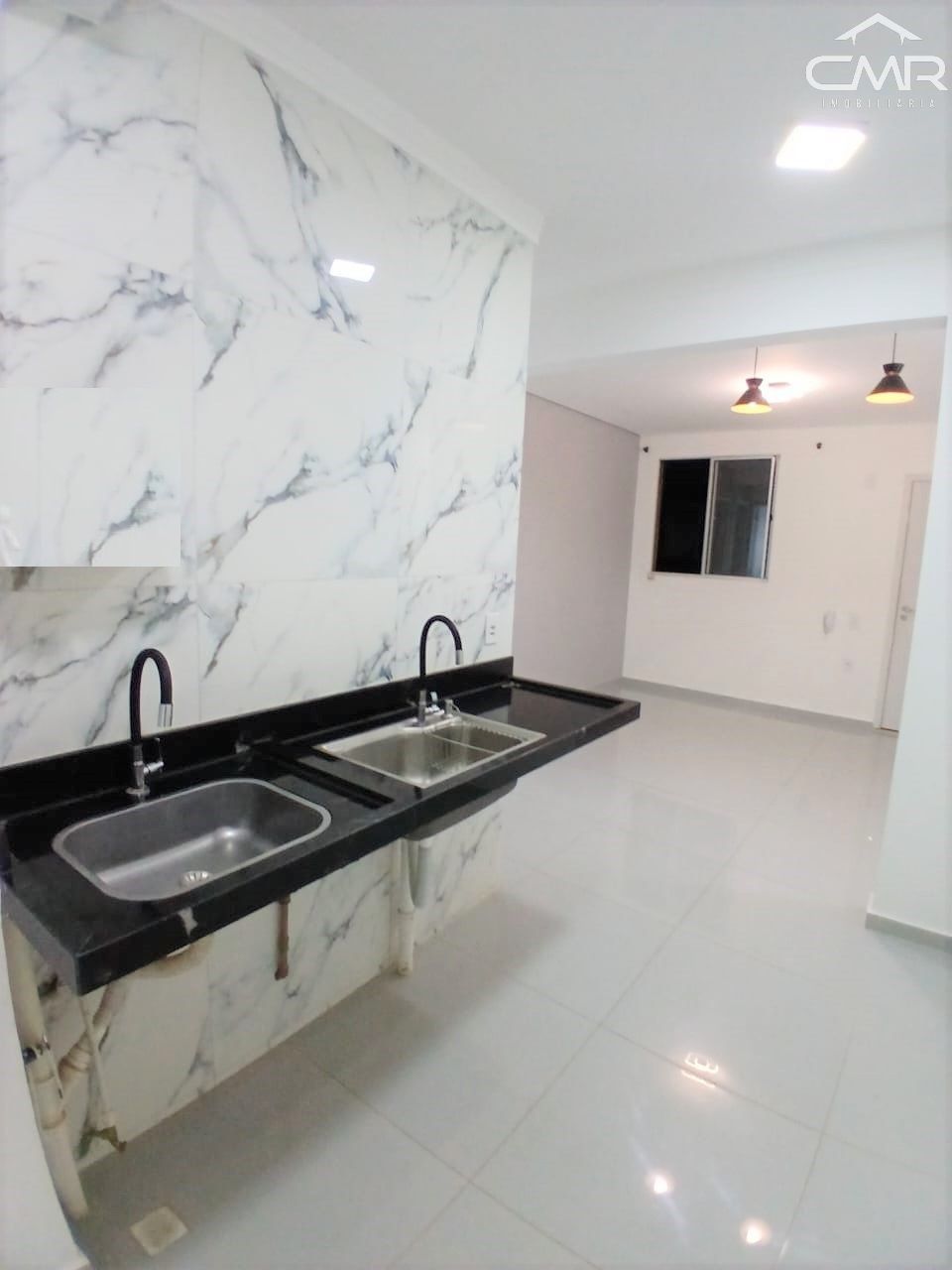 Apartamento com 2 Dormitórios à venda, 47 m² por R$ 140.000,00 Apartamento com 2 Dormitórios à venda, 47 m² por R$ 140.000,00