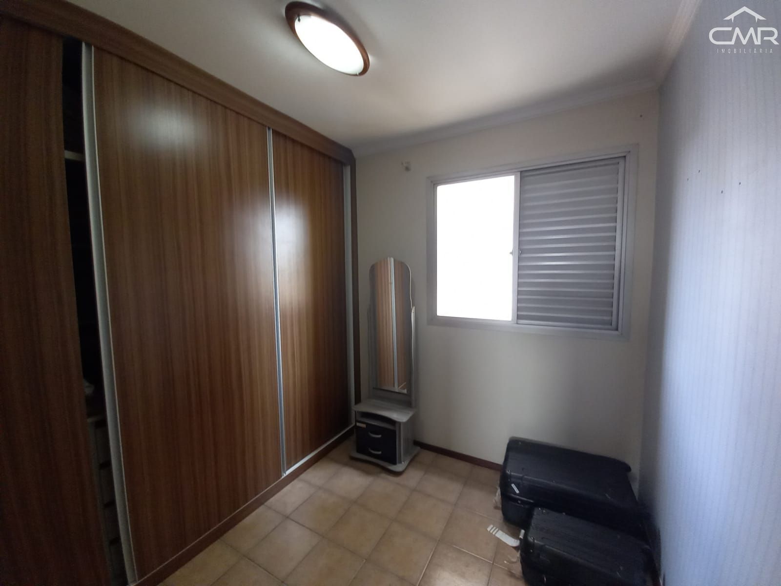 Apartamento à venda com 3 quartos, 87m² - Foto 9
