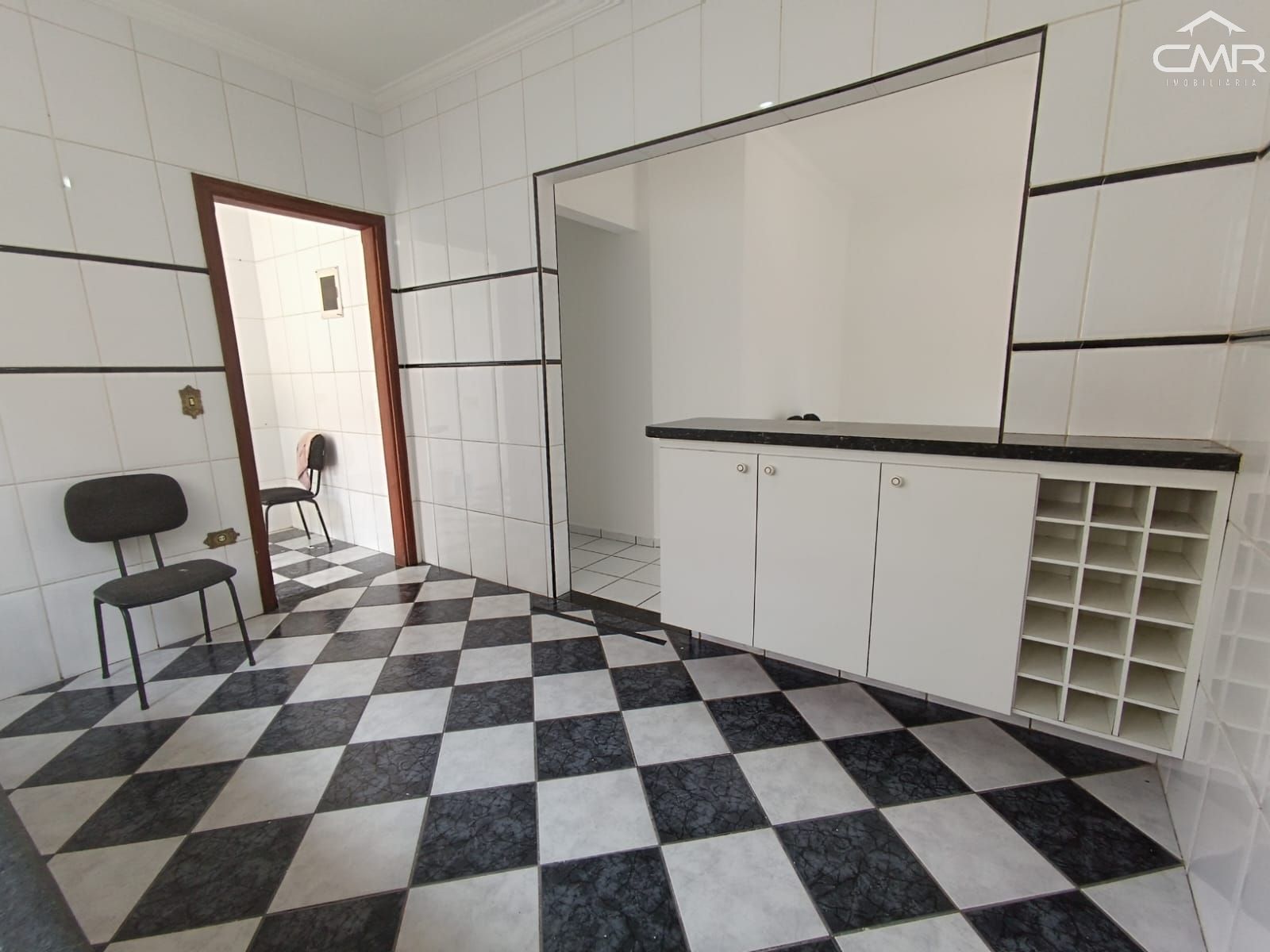 Casa à venda com 5 quartos, 190m² - Foto 15