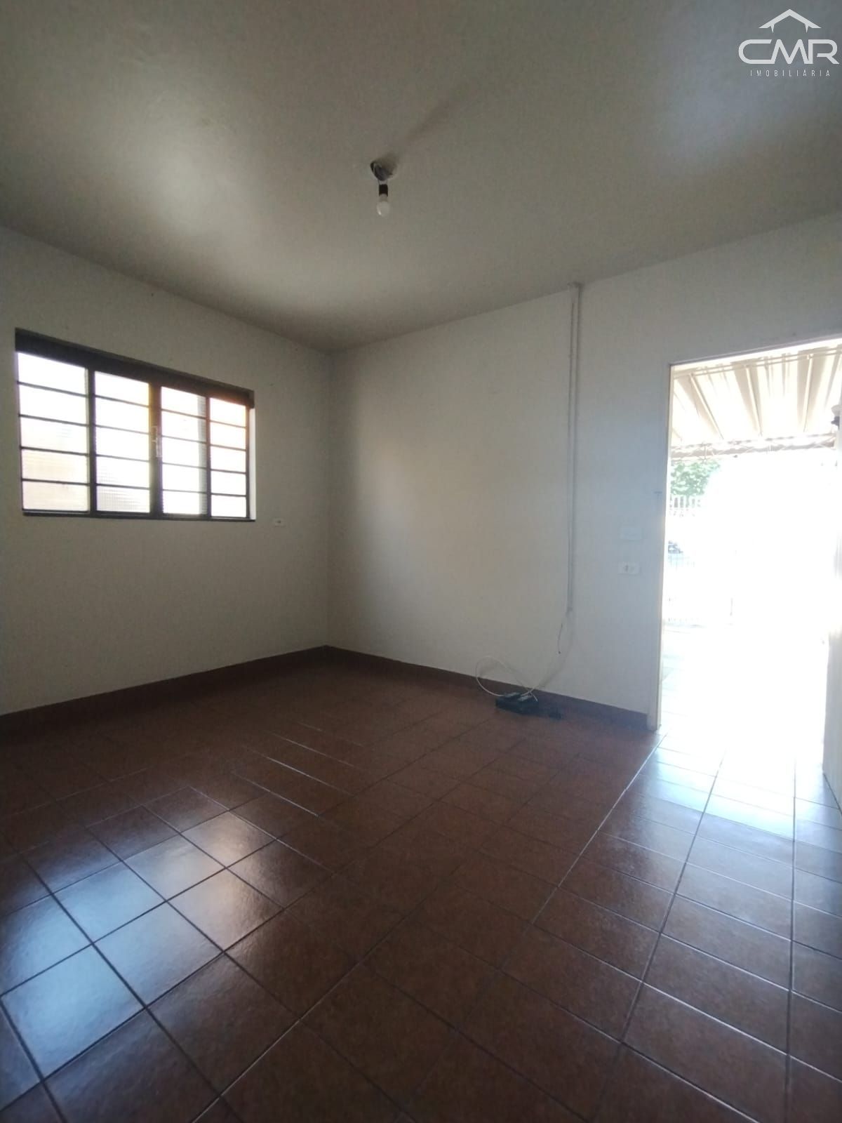 Casa à venda com 2 quartos, 81m² - Foto 3