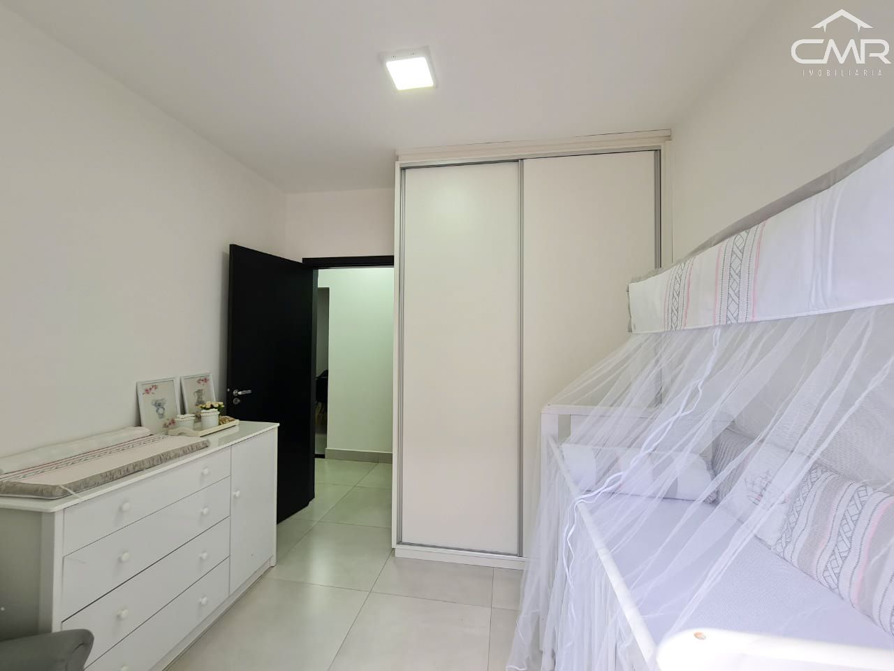 Casa à venda com 3 quartos, 150m² - Foto 14