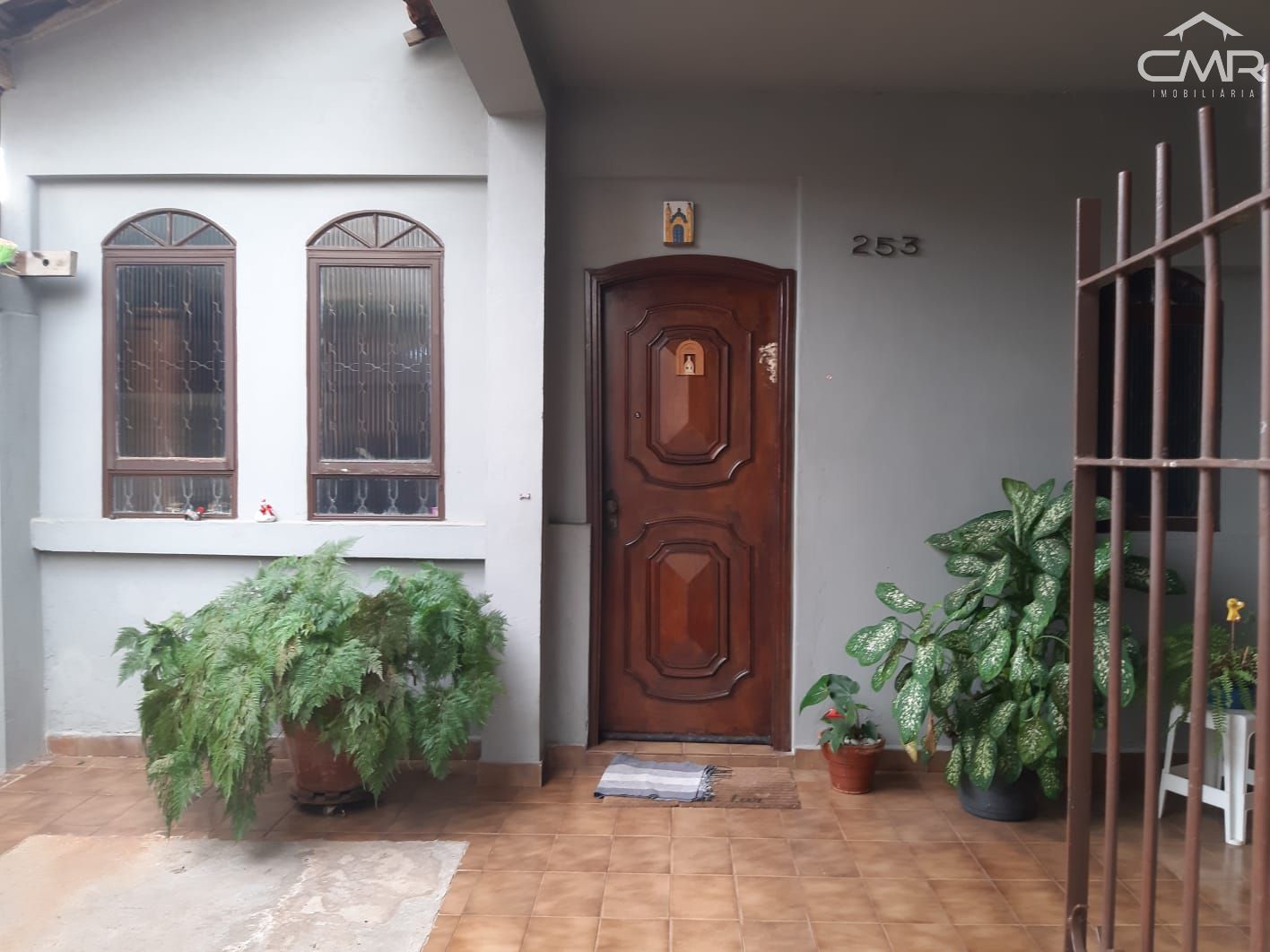 Casa à venda com 3 quartos, 196m² - Foto 4