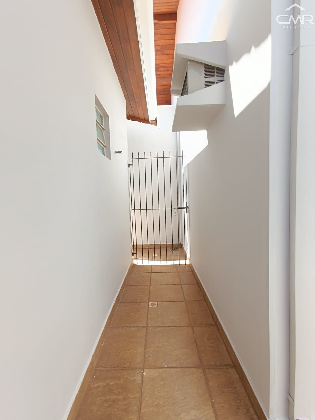 Casa à venda com 3 quartos, 128m² - Foto 28