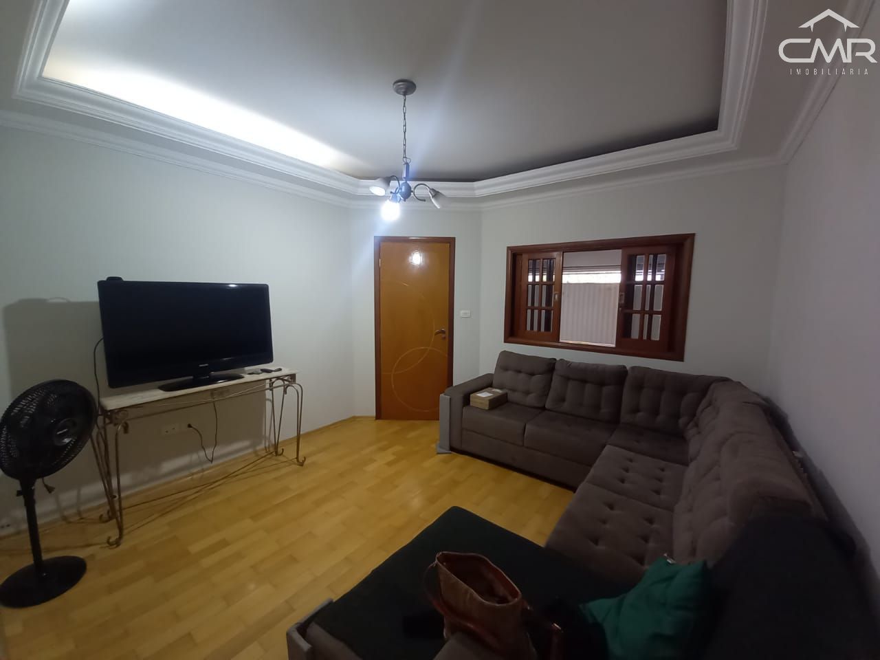 Casa à venda com 4 quartos, 189m² - Foto 3