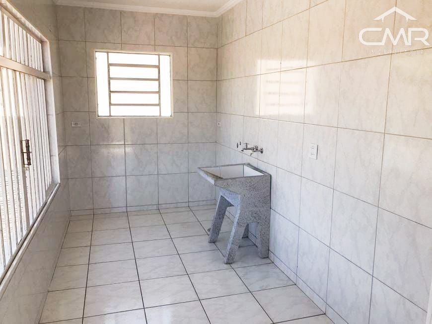 Casa à venda com 3 quartos, 160m² - Foto 14