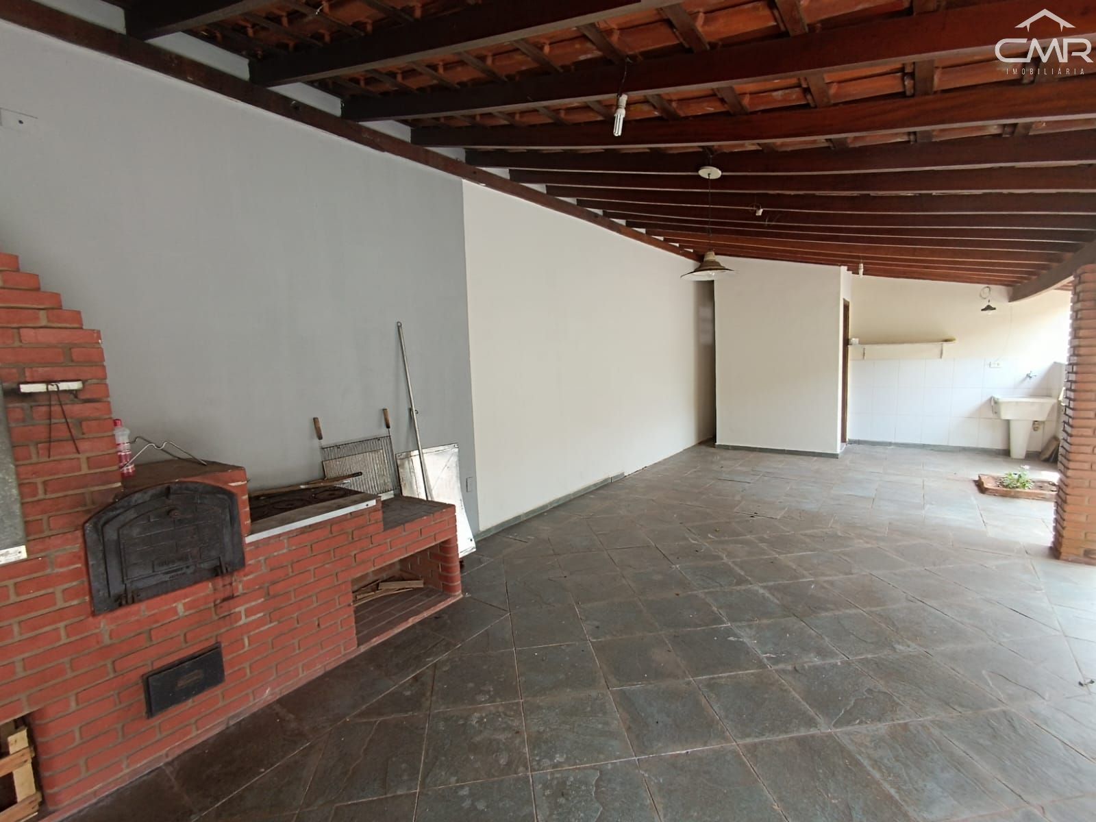 Casa à venda com 5 quartos, 190m² - Foto 36