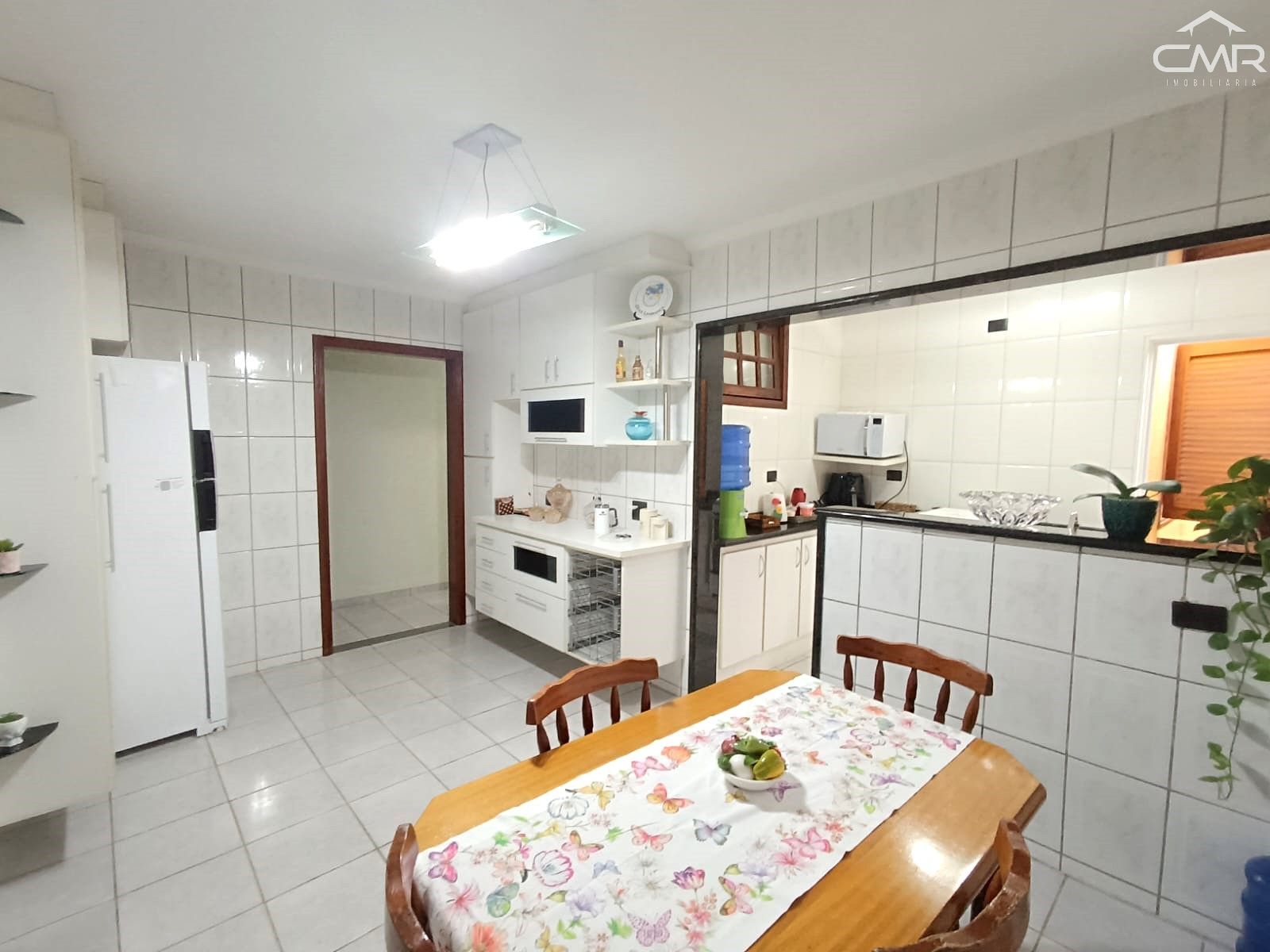 Casa à venda com 4 quartos, 180m² - Foto 15