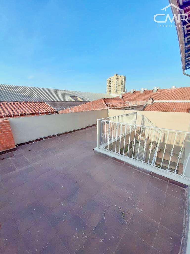 Casa à venda com 3 quartos, 238m² - Foto 17