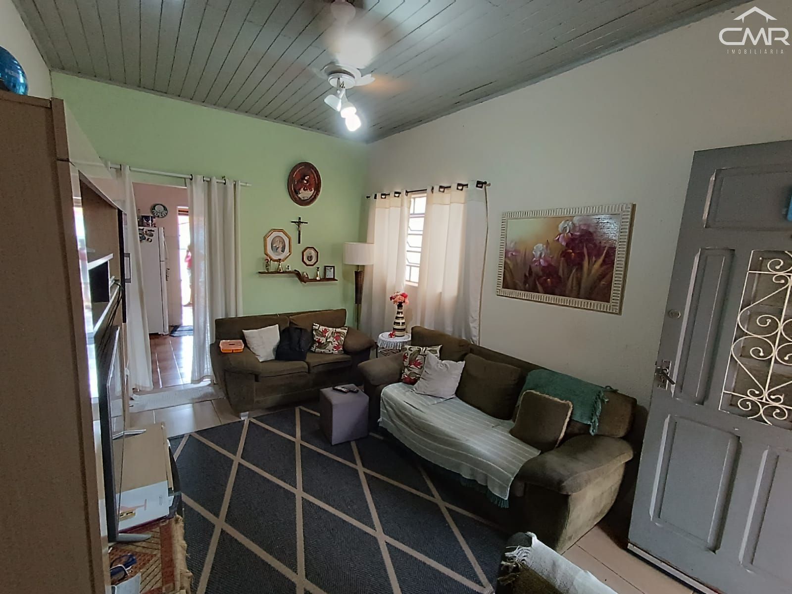 Casa à venda com 3 quartos, 108m² - Foto 2