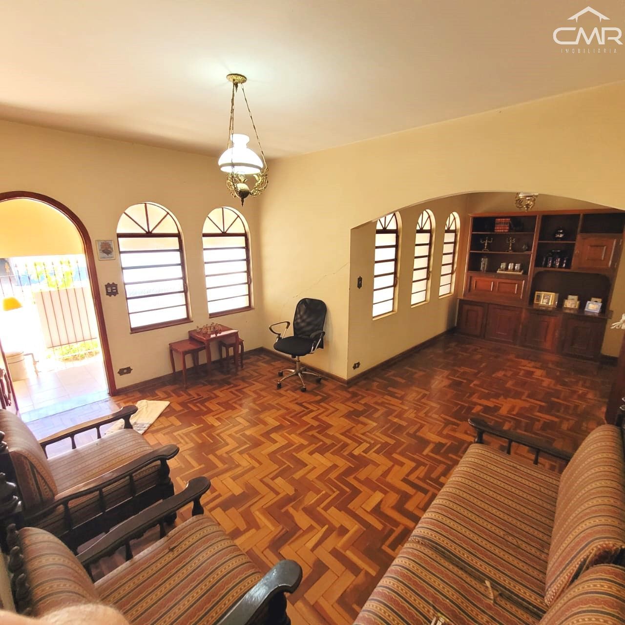 Casa, 3 quartos, 239 m² - Foto 1