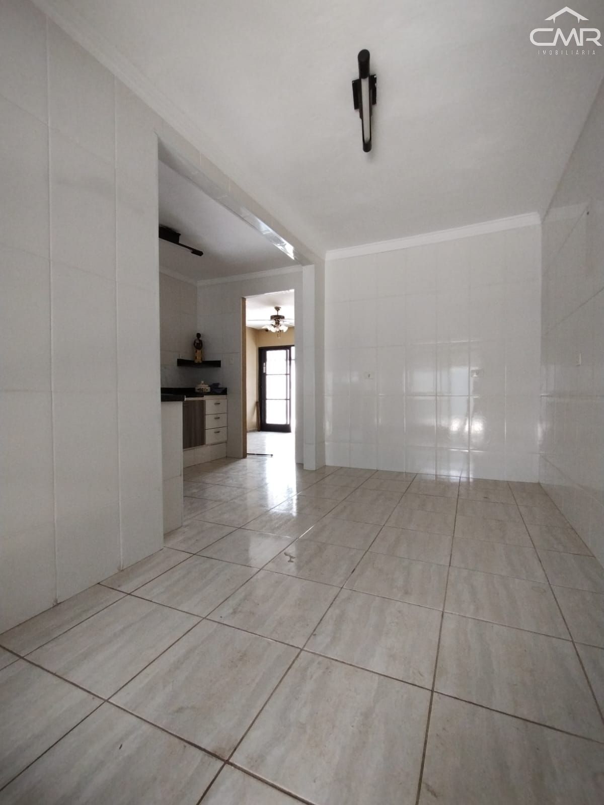 Casa à venda com 2 quartos, 119m² - Foto 3