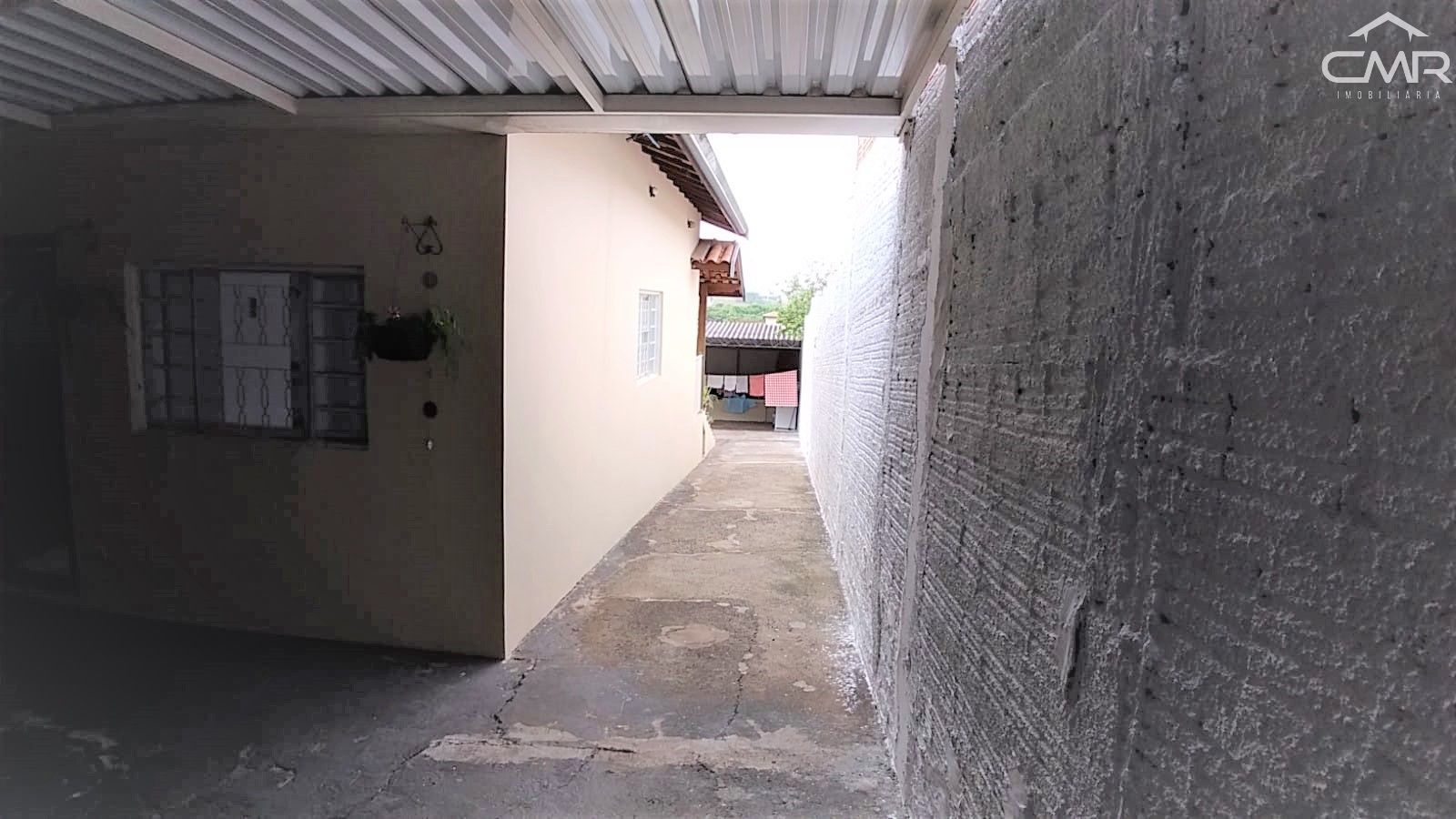 Casa à venda com 3 quartos, 194m² - Foto 3