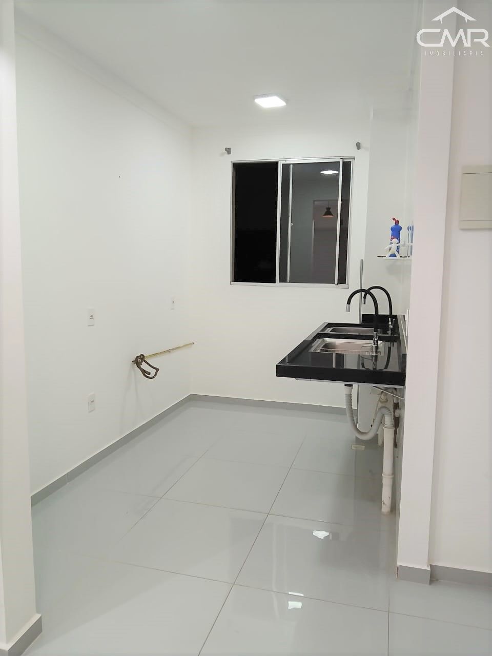 Apartamento com 2 Dormitórios à venda, 47 m² por R$ 140.000,00 Apartamento com 2 Dormitórios à venda, 47 m² por R$ 140.000,00