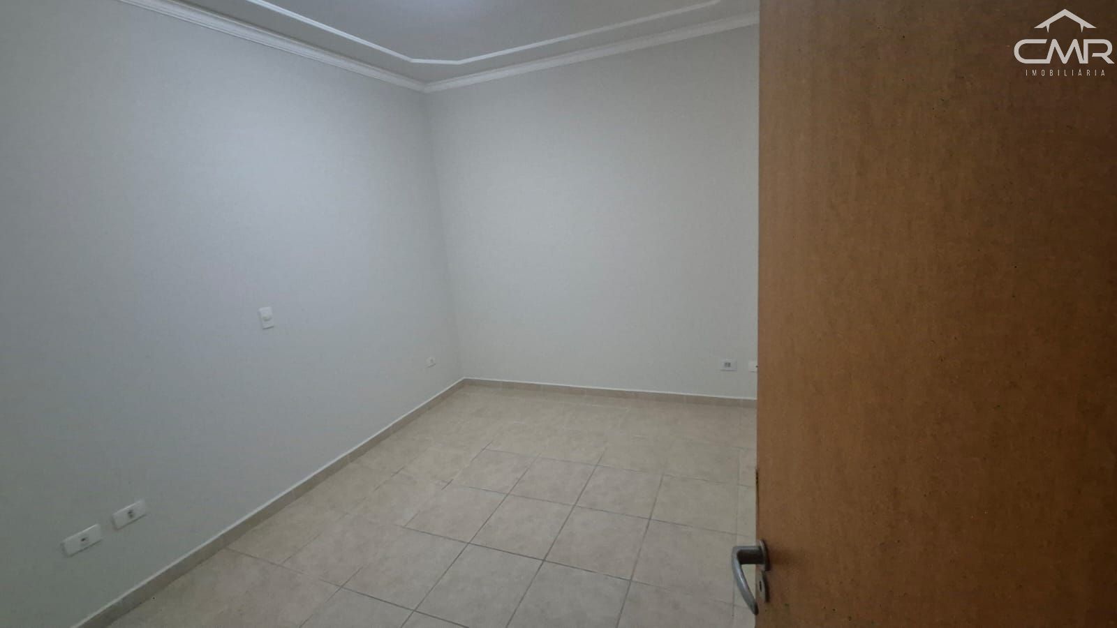 Casa à venda com 3 quartos, 91m² - Foto 11