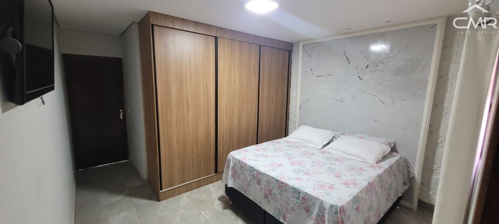 Casa à venda com 2 quartos, 109m² - Foto 12