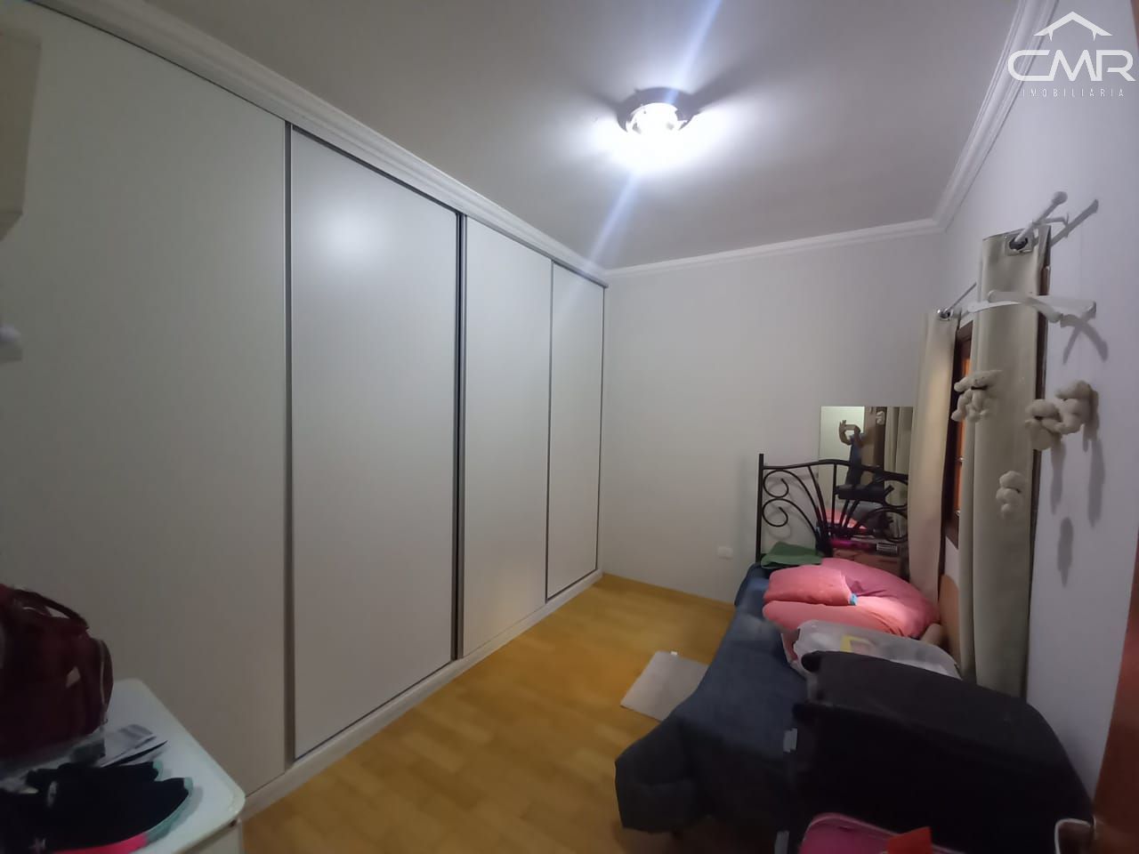 Casa à venda com 4 quartos, 189m² - Foto 9