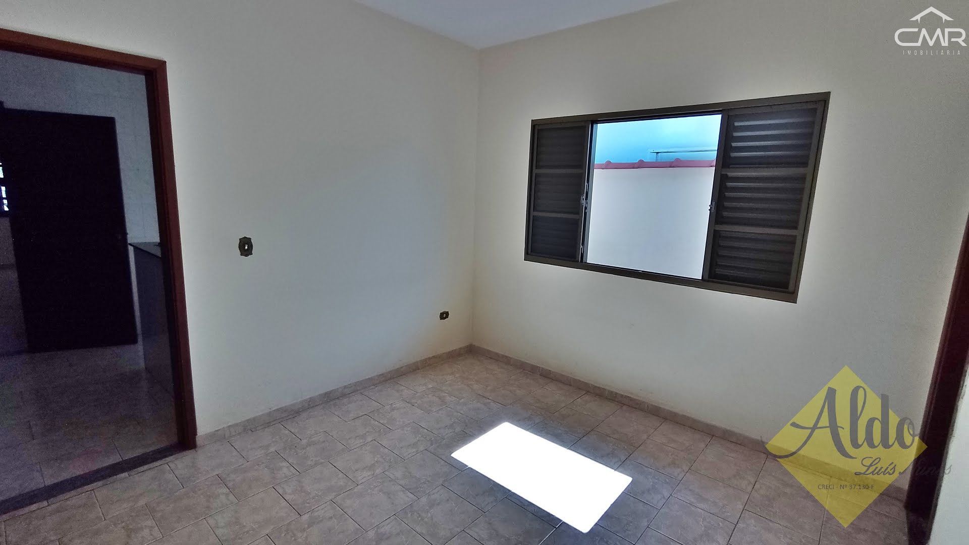 Casa à venda com 2 quartos, 180m² - Foto 19