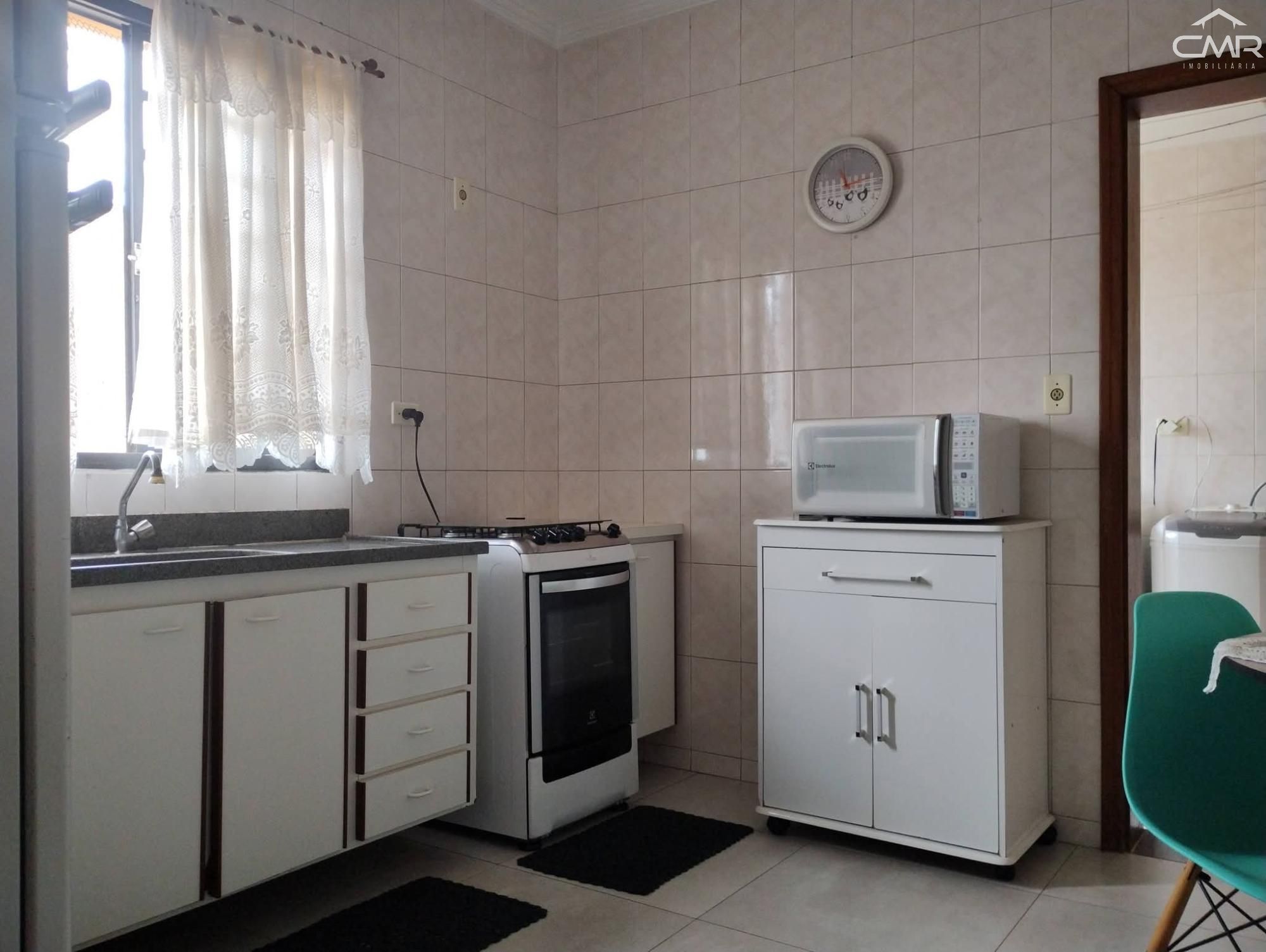 Apartamento com 3 Dormitórios à venda, 98 m² por R$ 268.000,00 Apartamento com 3 Dormitórios à venda, 98 m² por R$ 268.000,00