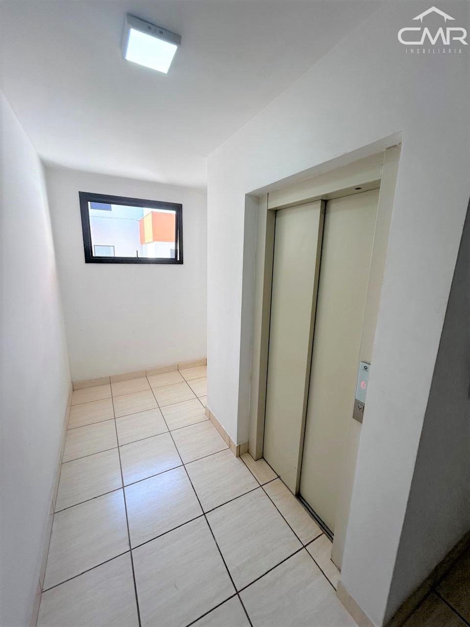 Apartamento à venda com 2 quartos, 65m² - Foto 23