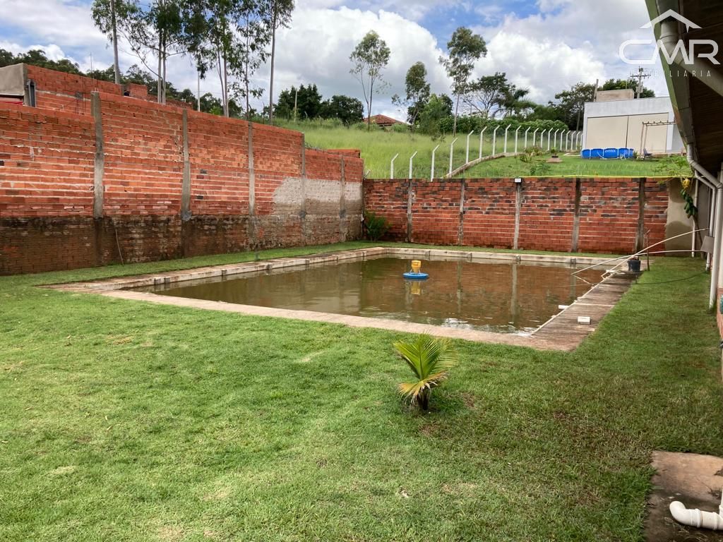 Chácara à venda com 2 quartos, 208m² - Foto 7