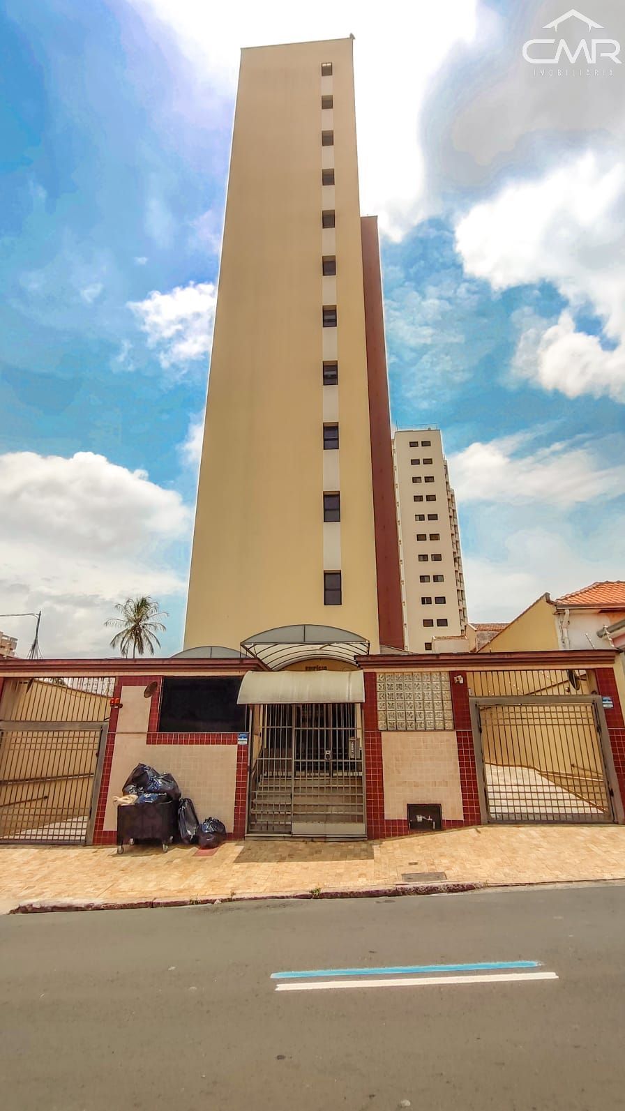 Apartamento à venda com 1 quarto, 52m² - Foto 1