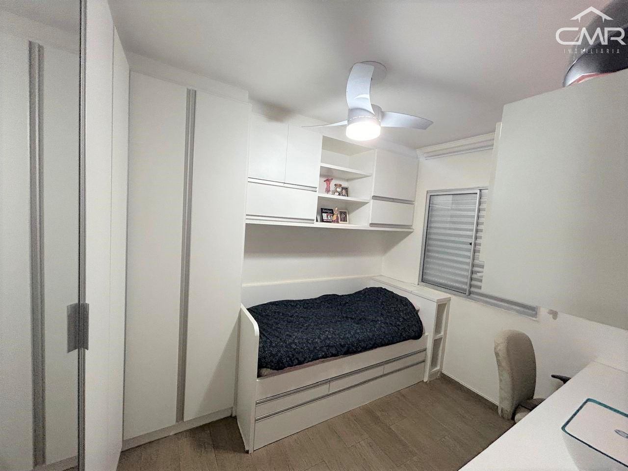 Apartamento à venda com 2 quartos, 54m² - Foto 15