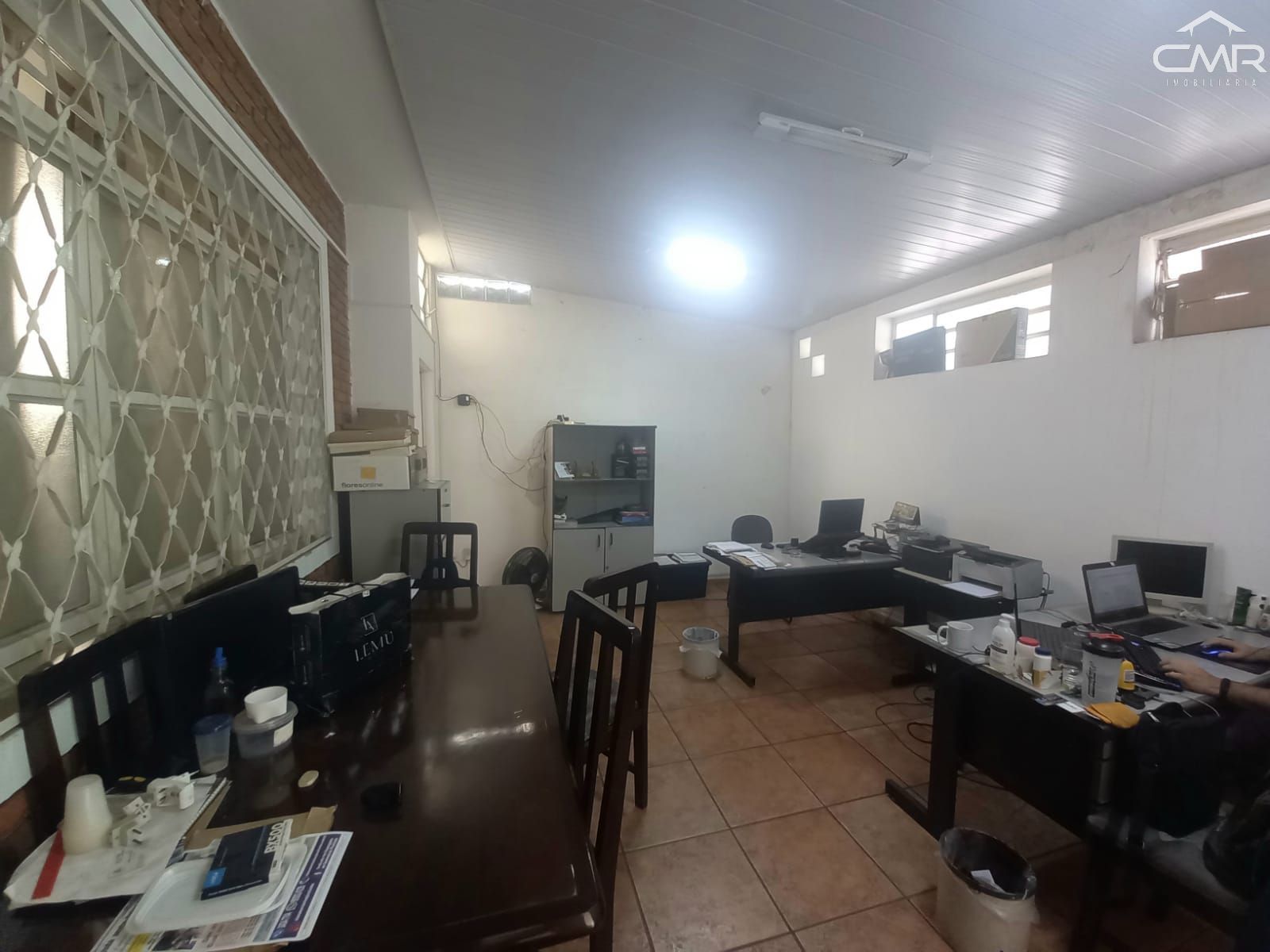 Casa à venda com 3 quartos, 183m² - Foto 4