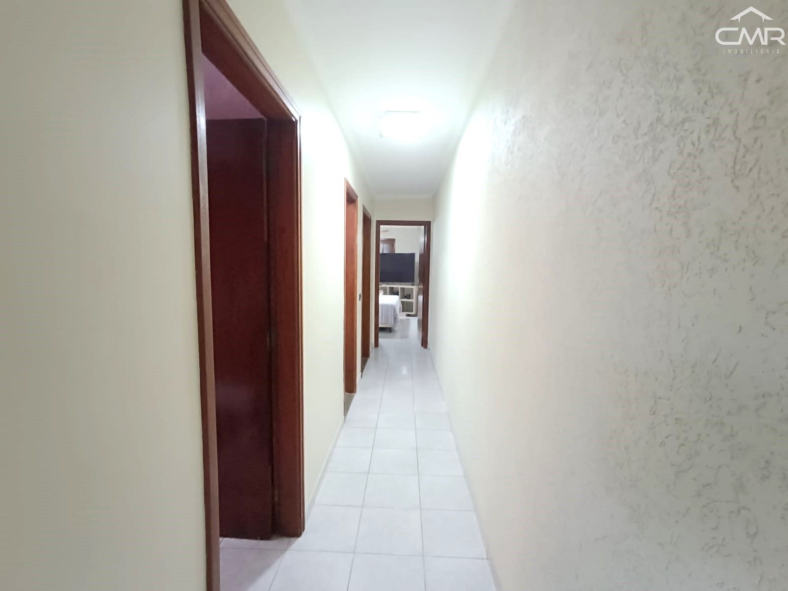 Casa à venda com 4 quartos, 180m² - Foto 23