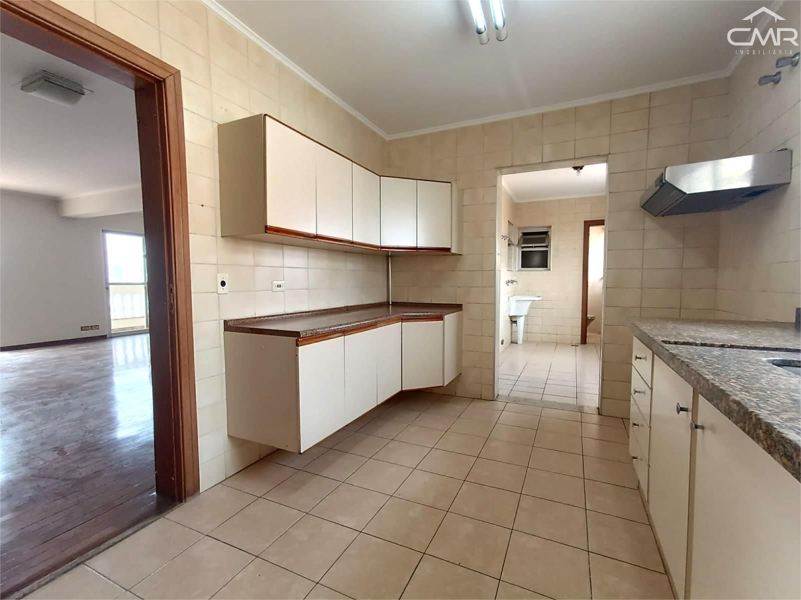 Apartamento à venda com 3 quartos, 150m² - Foto 13