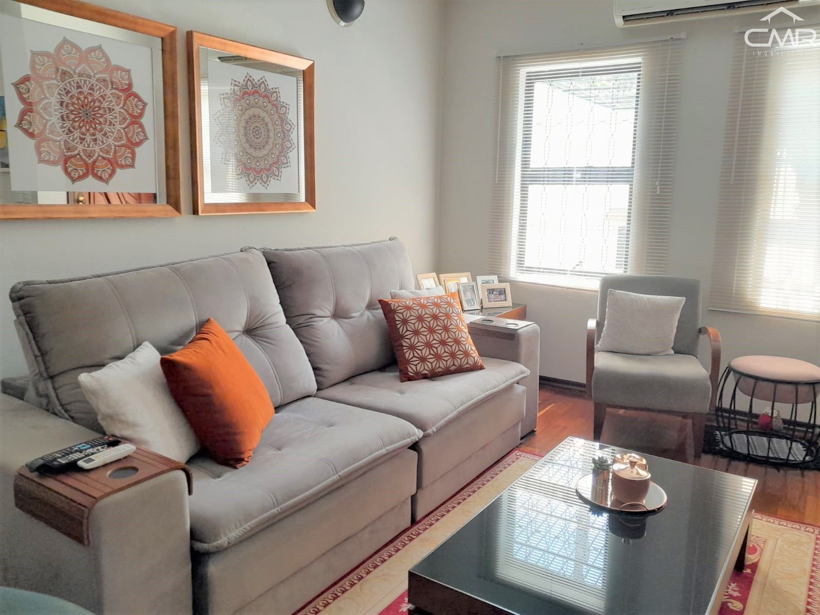 Casa à venda com 3 quartos, 186m² - Foto 4