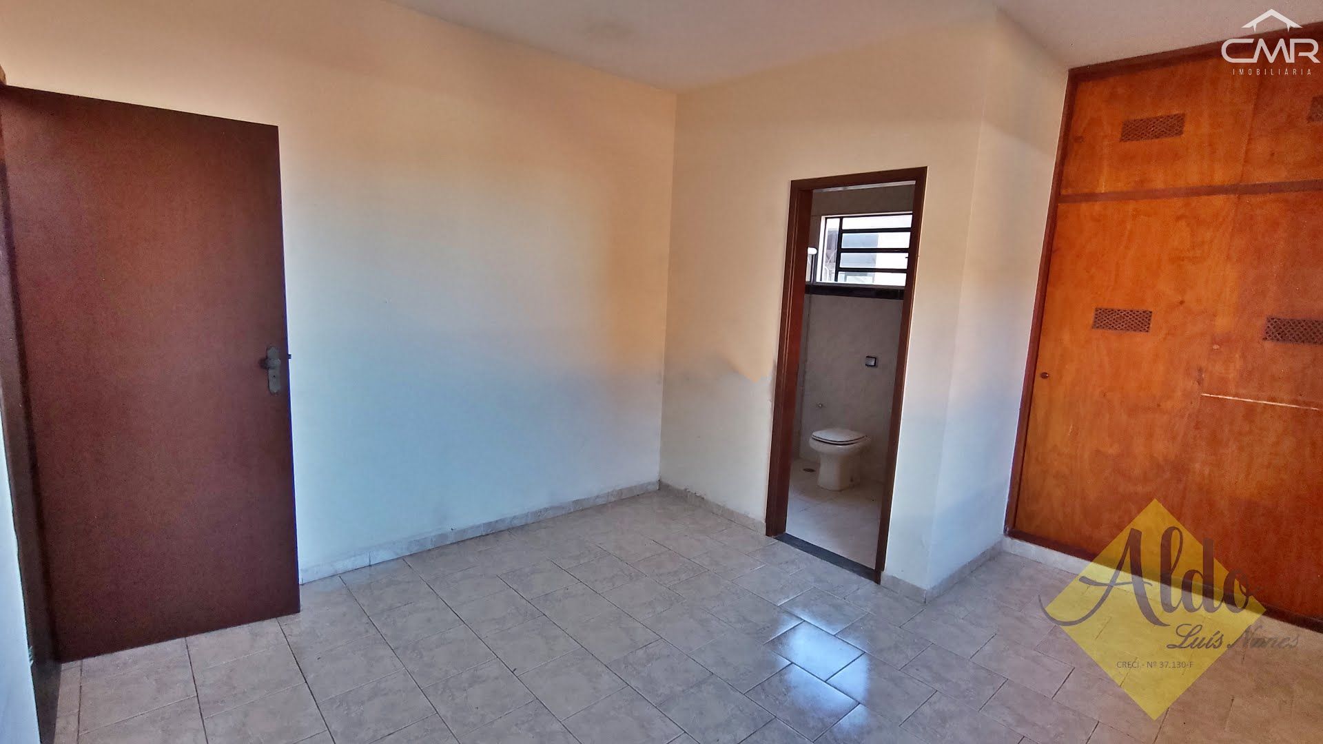 Casa à venda com 2 quartos, 180m² - Foto 16