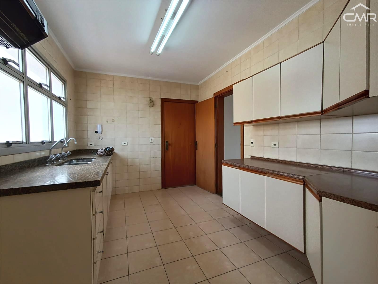 Apartamento à venda com 3 quartos, 150m² - Foto 14