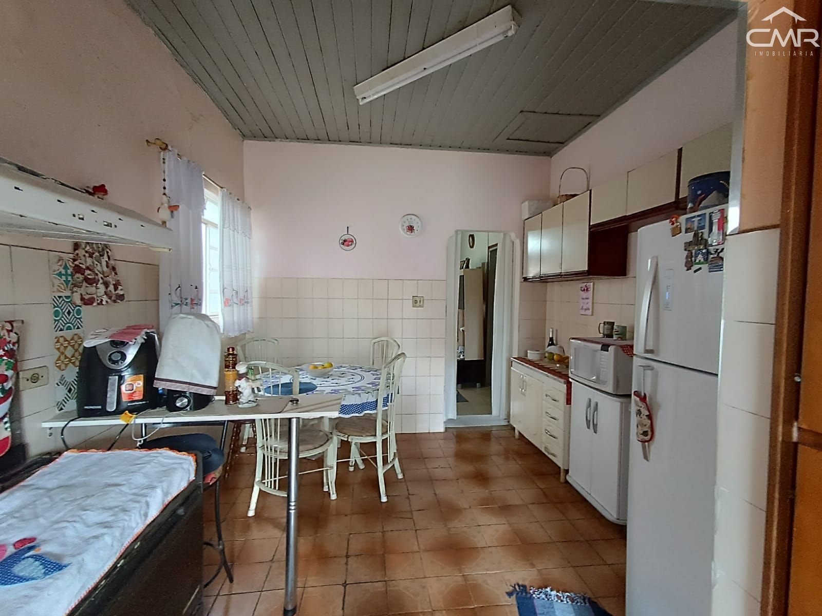 Casa à venda com 3 quartos, 108m² - Foto 11