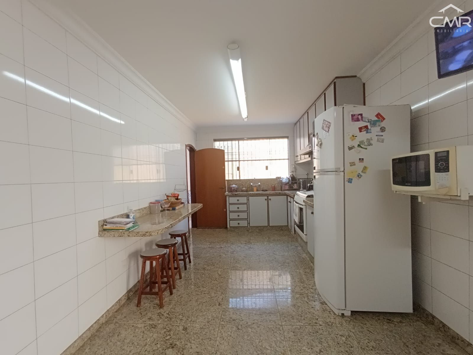 Casa à venda com 3 quartos, 280m² - Foto 12