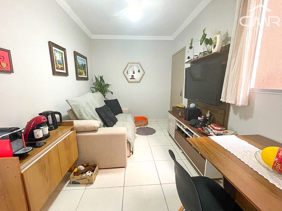 Apartamento à venda com 2 quartos, 46m² - Foto 1