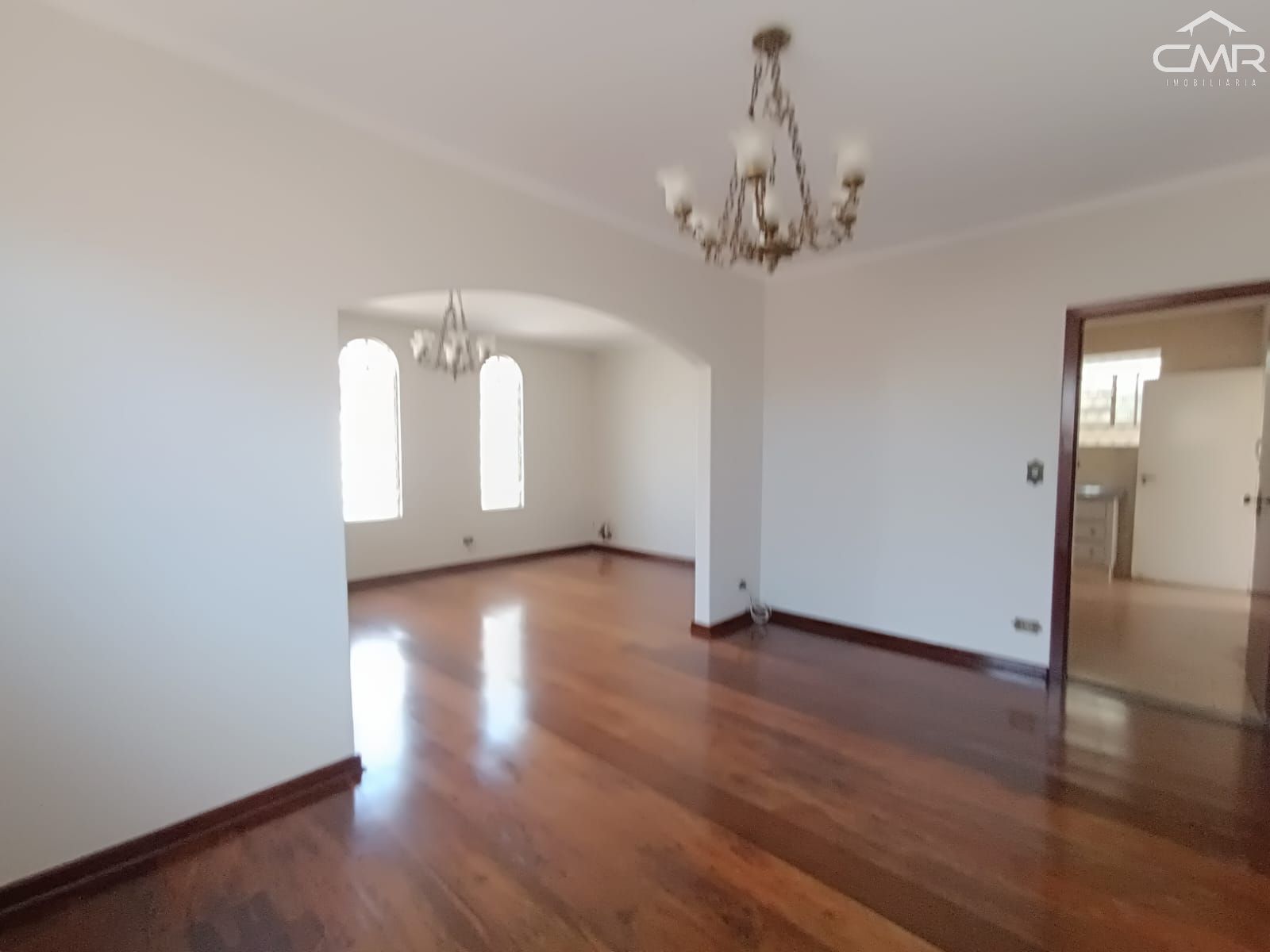 Casa à venda com 3 quartos, 128m² - Foto 5