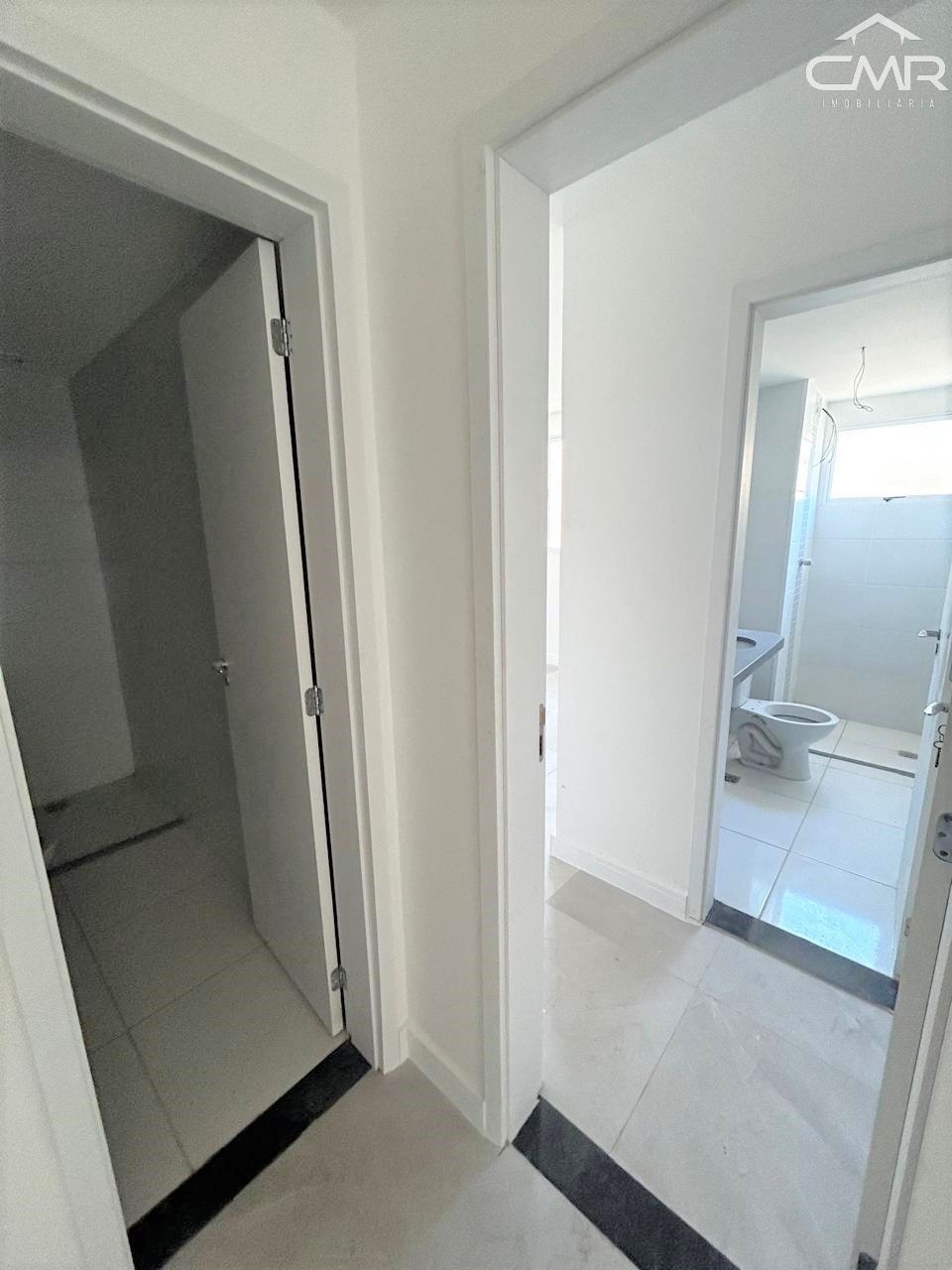 Apartamento à venda com 2 quartos, 67m² - Foto 13