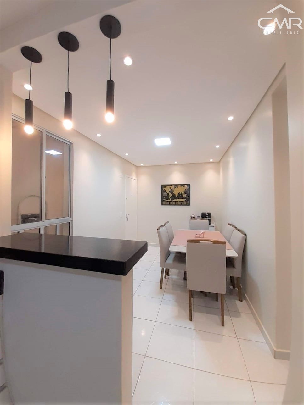 Apartamento com 2 Dormitórios à venda, 55 m² por R$ 180.000,00 Apartamento com 2 Dormitórios à venda, 55 m² por R$ 180.000,00