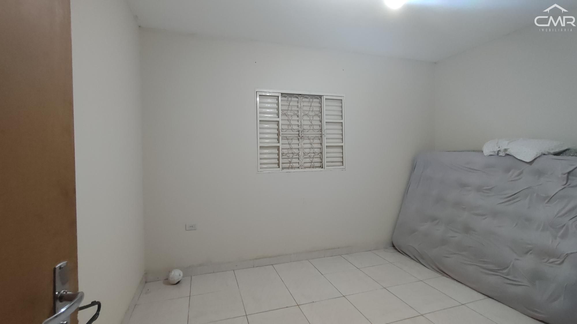 Chácara à venda com 3 quartos, 200m² - Foto 3