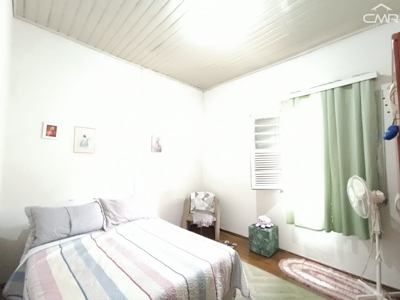 Casa à venda com 3 quartos, 108m² - Foto 8
