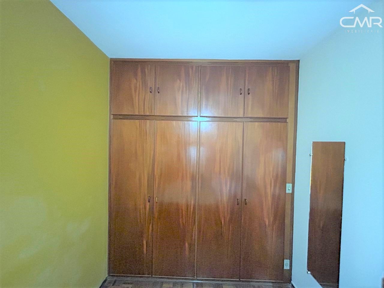 Casa à venda com 4 quartos, 130m² - Foto 13