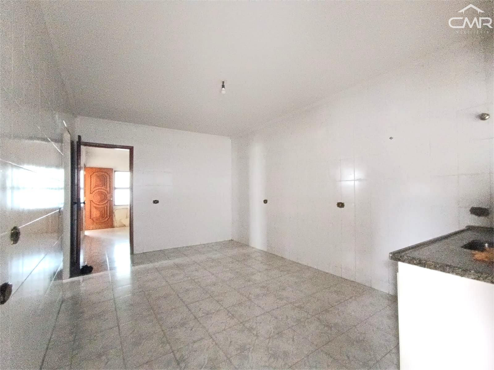 Casa à venda com 4 quartos, 197m² - Foto 14