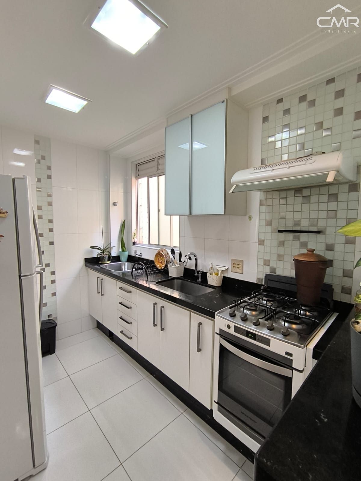 Apartamento à venda com 2 quartos, 46m² - Foto 5