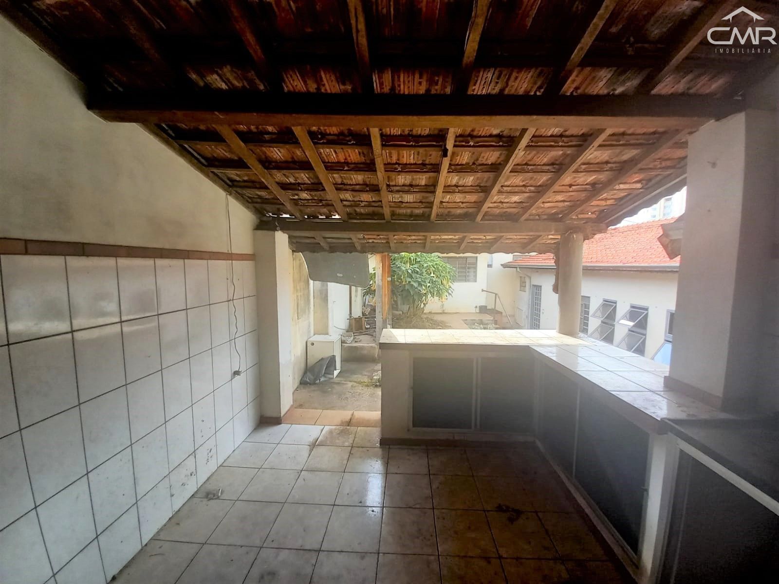 Casa à venda com 3 quartos, 180m² - Foto 37